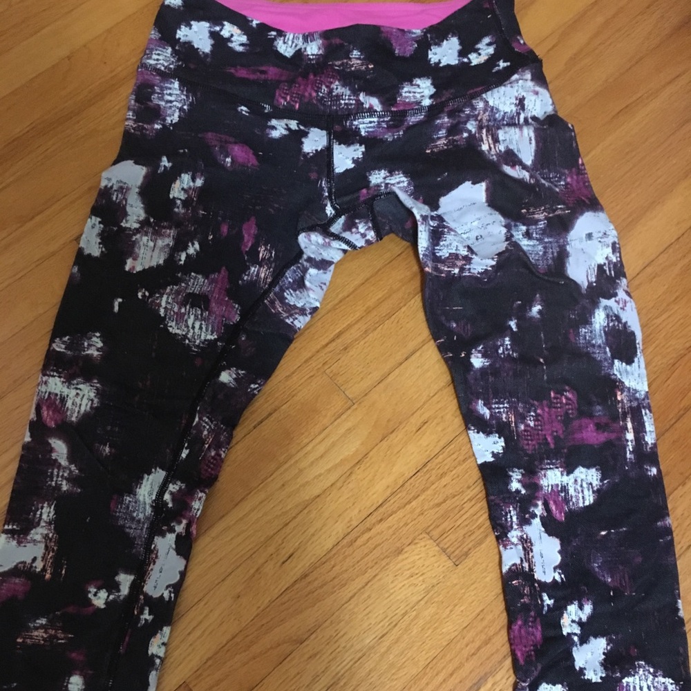Size 6 - 3/4 length leggings